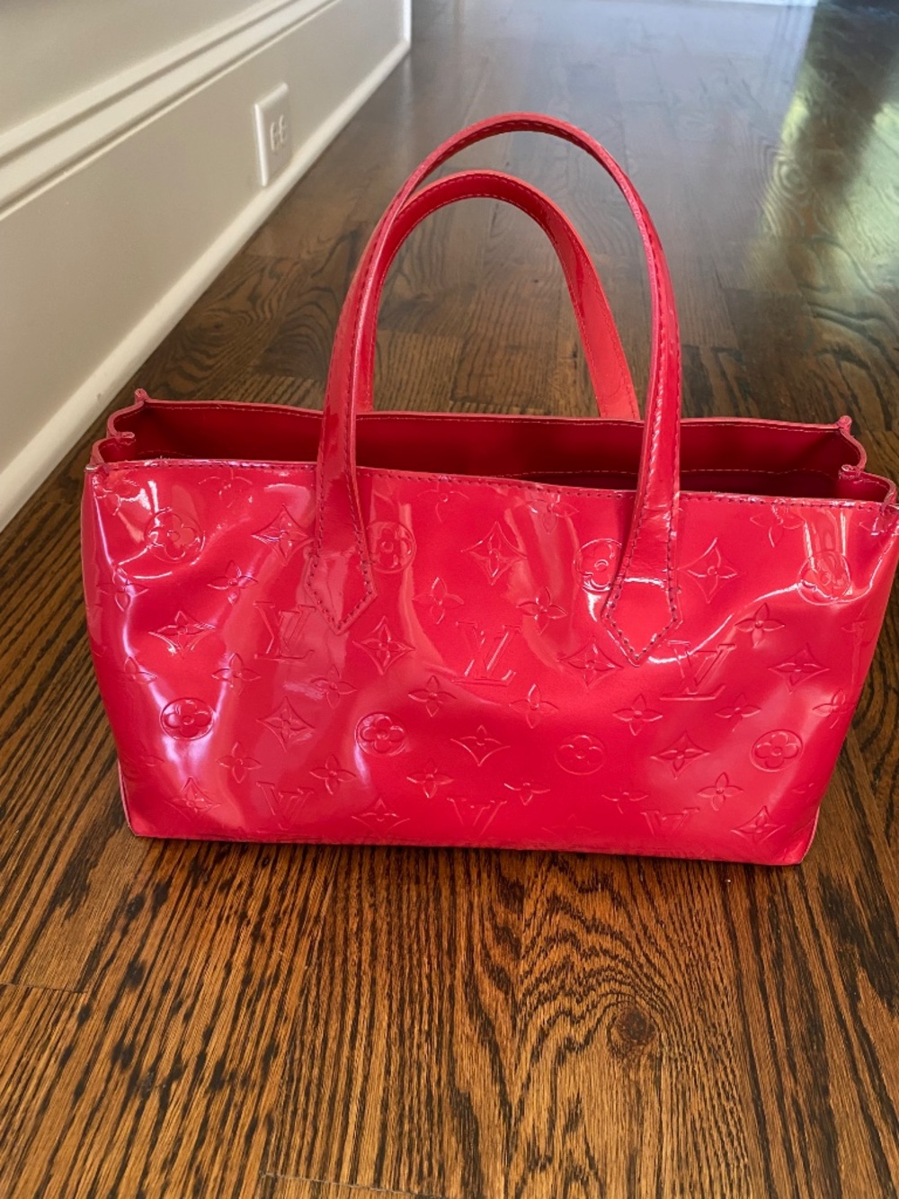 Louis Vuitton Vernis Monogram Wilsher Bag PM - Picture 3 of 3